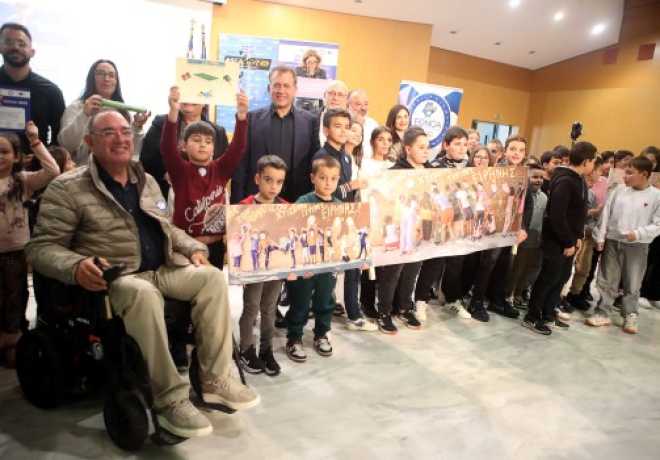 Διάκριση για το σχολείο της Κορινθίας στην Πανελλήνια Σχολική Σκυταλοδρομία «Τρέχω για την ΕΙΡΗΝΗ» – Πρώτο βραβείο για την Καλύτερη Φωτογραφία